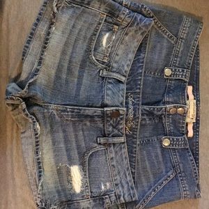 2 pairs of American Eagle shorts